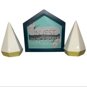 Cute“ Invest In Yourself” Coin Holder with 2 Accent Pieces!